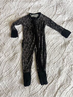 Khlobe Wild One Bamboo Baby Black Leopard Footed One-Piece Pajama